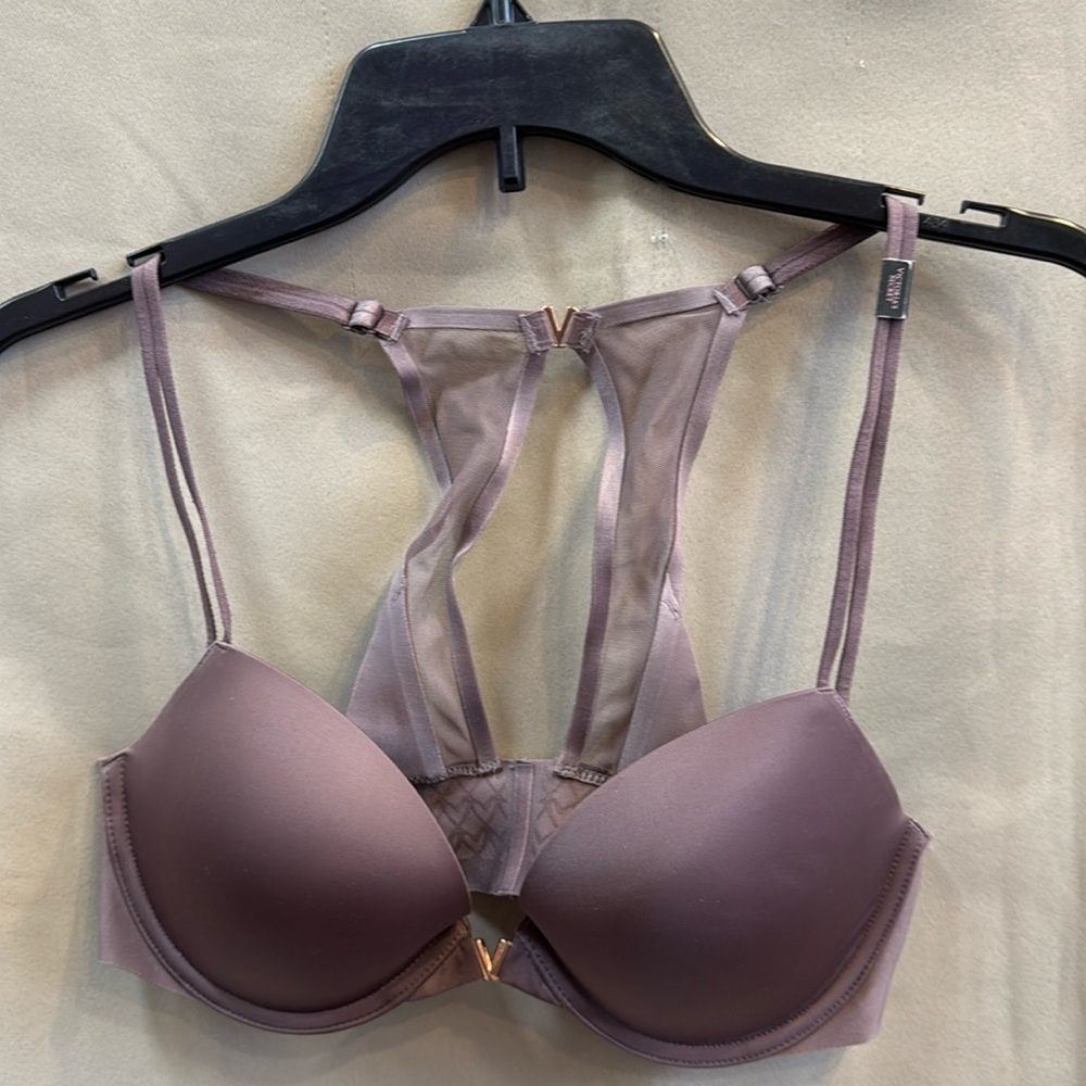 Victoria’s Secret Lined Demi Front Close Racerback Bra 34C Plum